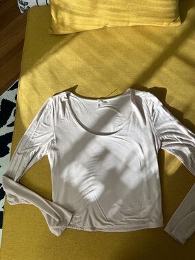BE COOL classic beige Scoop Neck Long Sleeve Top